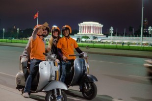 HANOI VESPA AFTER DARK 5