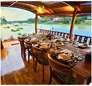 FULL DAY AYUTTHAYA BANG PA-IN BY VAN WITH LUNCH ON RICE BARGE 3