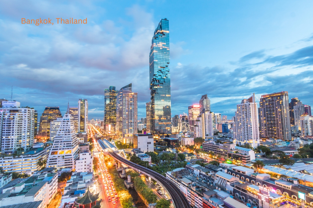 THE LUXURIOUS THAILAND 1