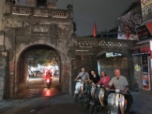 HANOI VESPA AFTER DARK 4