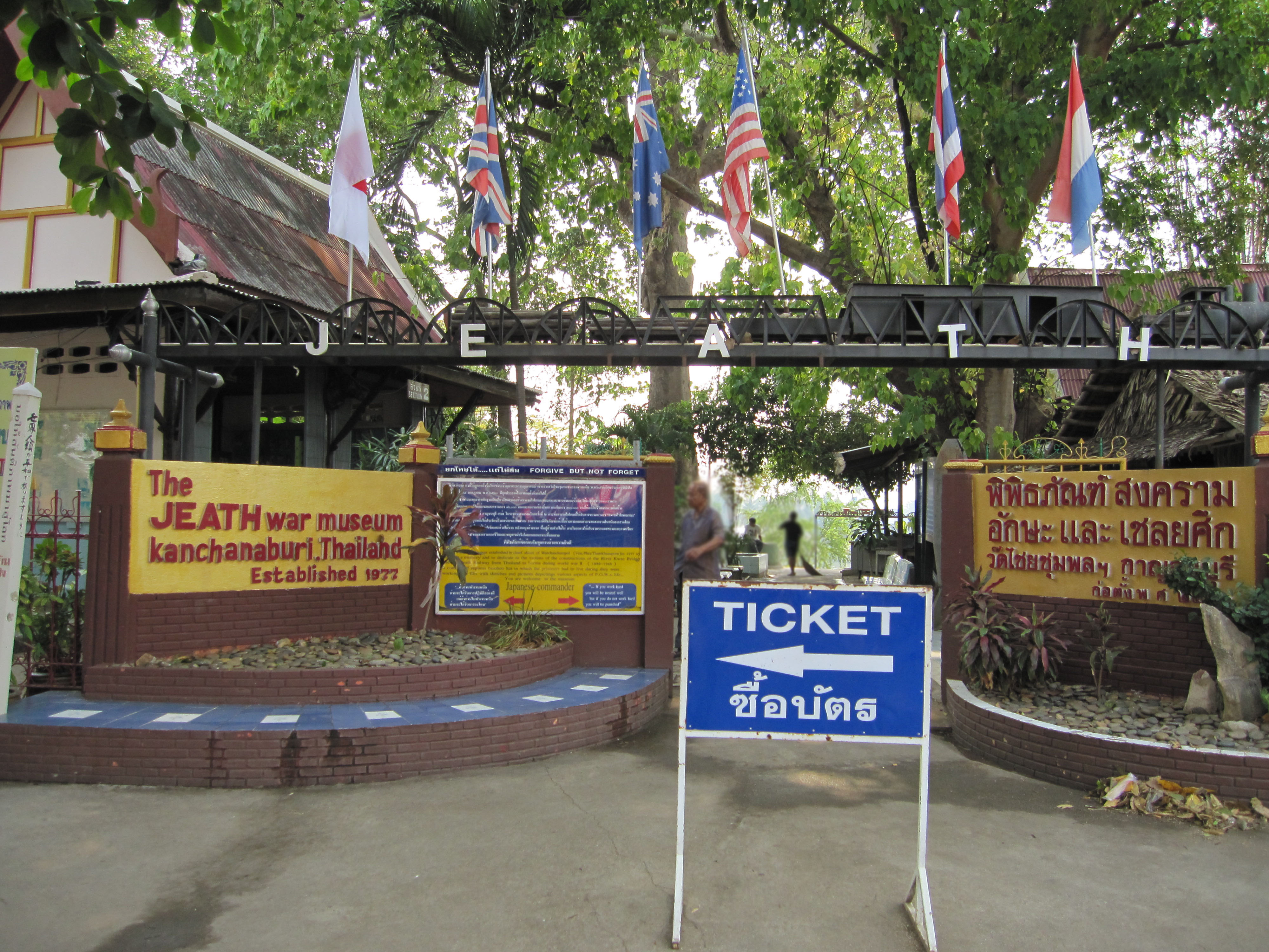 Enchanting Adventure Bangkok and Pattaya 10 Days 5