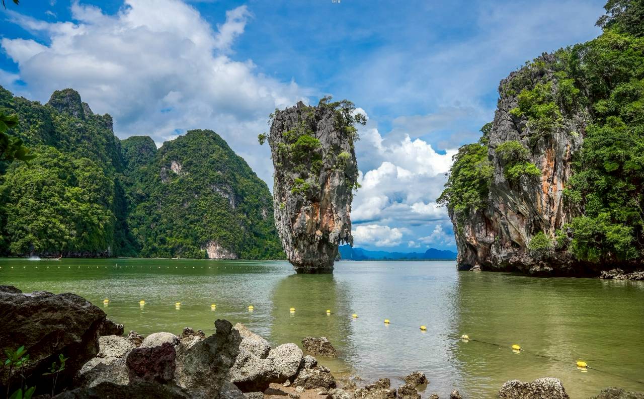 THE LUXURIOUS THAILAND 15