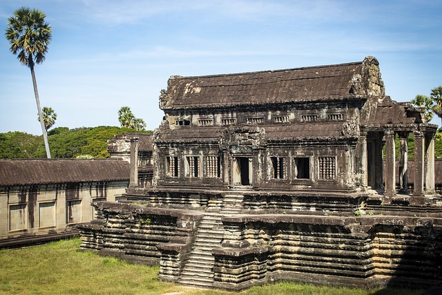 GREAT TEMPLES IN DEEP 7