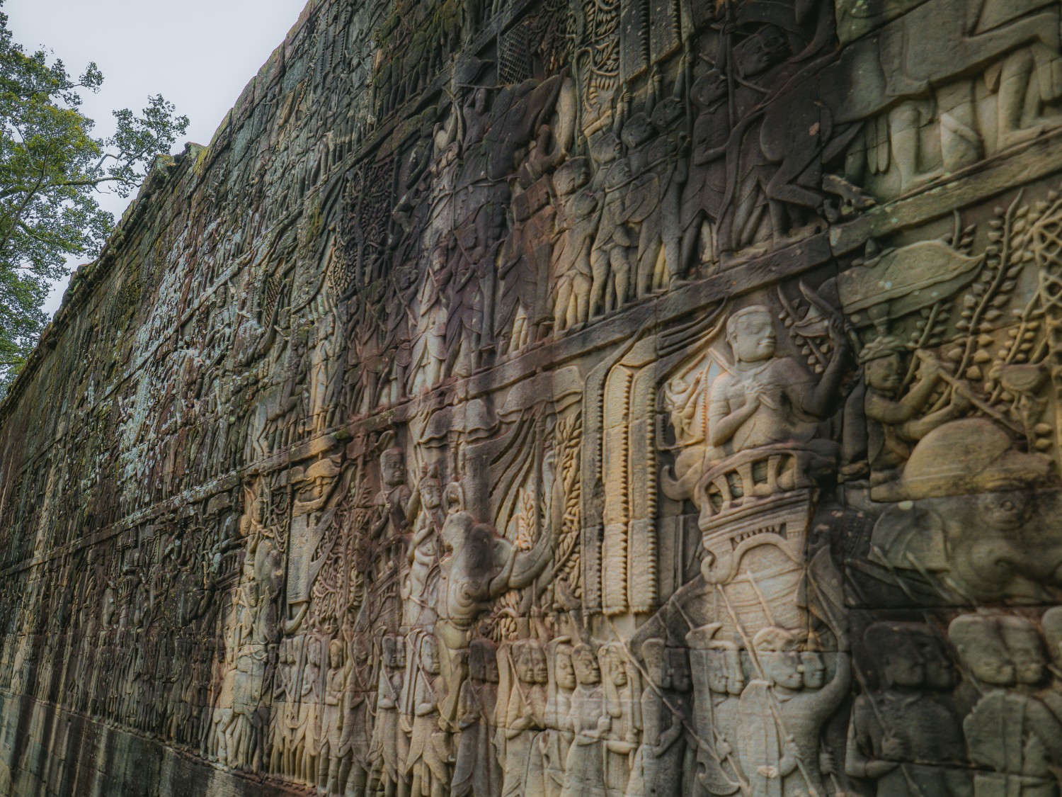 GREAT TEMPLES IN DEEP 9