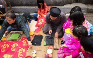 CRAFT VILLAGES AT A GLANCE 8