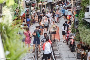 HANOI RAILWAY WALK 4