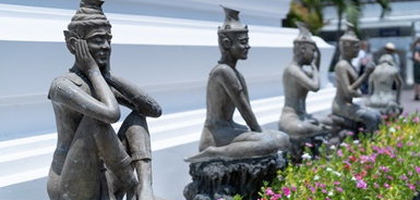 HALF DAY TEMPLES & CITY TOUR 4