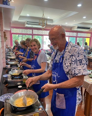 Half Day Morning Thai Cooking Class at Blue Elephant Restaurant Include Lunch