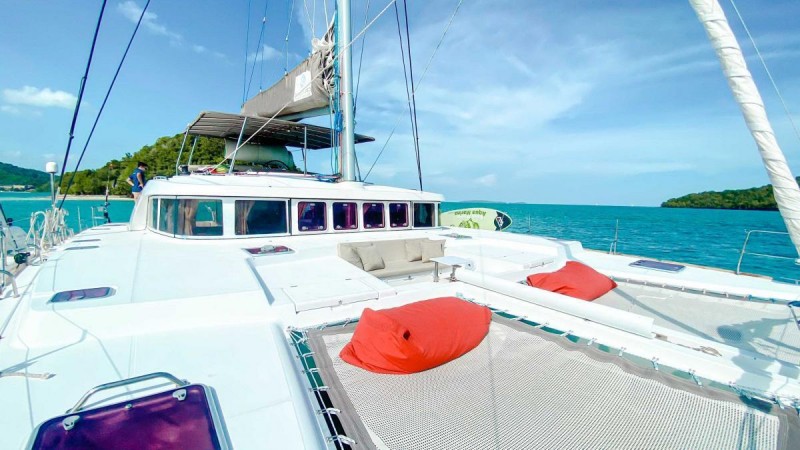 Lagoon 50ft 1