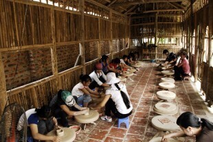 CRAFT VILLAGES AT A GLANCE 2