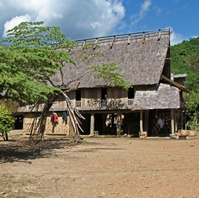 ITA-09: ARTISAN LUE VILLAGE EXPERIENCE 1